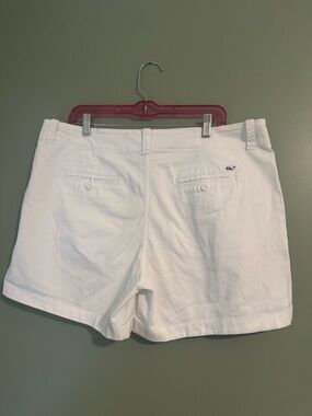 Vineyard Vines Women’s White Cotton Chino Shorts